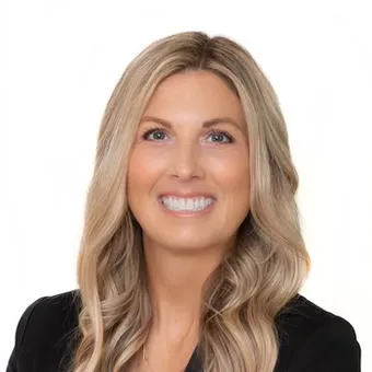 Portrait of Danielle Spry